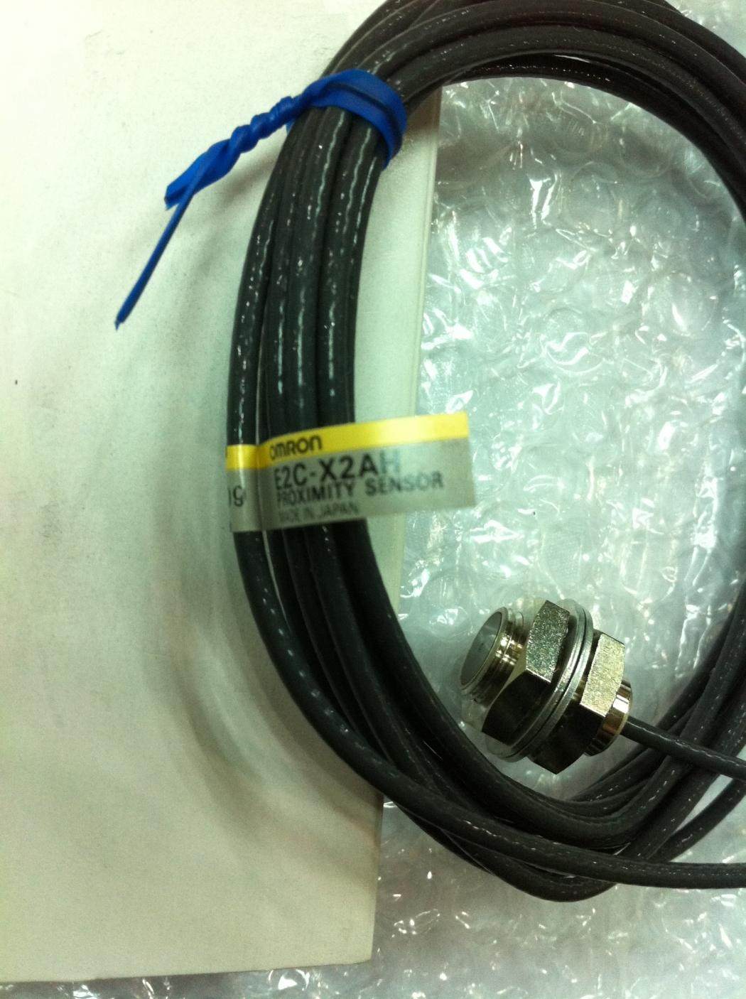 Brand new original E2C-X2AH