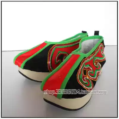 Ju Buddha Pavilion Taoist high-quality shoes dragon and tiger shoes dragon shoes Taoist cloud shoes * Taiwan cloud shoes Red
