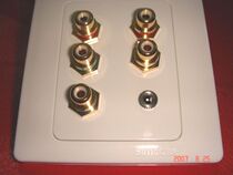 Simon socket three-color difference video audio earphone holder panel wall plug (86 welded gold-plated RCA)