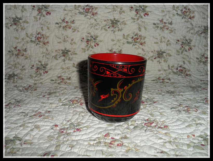 Jingcha Cup Han Dynasty Lacquer decoration Han Zhou wedding props Film and television props Plastic Jingcha cup Red and black mouth cup