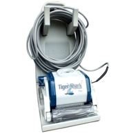 Акула, автоматический гигиенический бассейн, пылесос, полностью автоматический