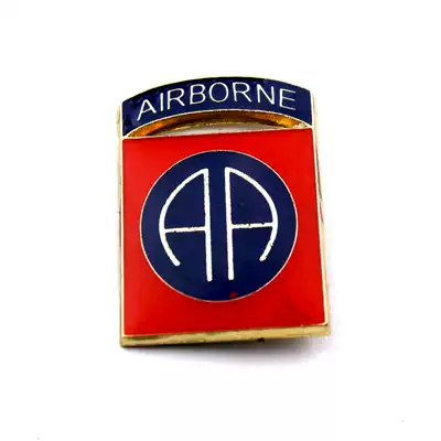 US military fans 82 Airborne Division badge badge badge badge Medal
