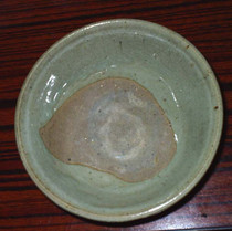 The Song dynasty monochrome glaze bowl