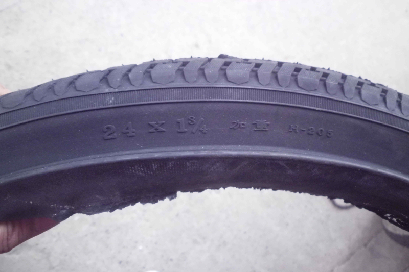 Chaoyang tire 24 × 1 3 4 Tire load manpower tricycle tire soft edge tire