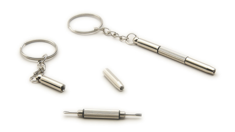 Mini Portable 3-in-1 Multifunctional Key Ring Screwdriver Glasses Game Console Game Card Repairer