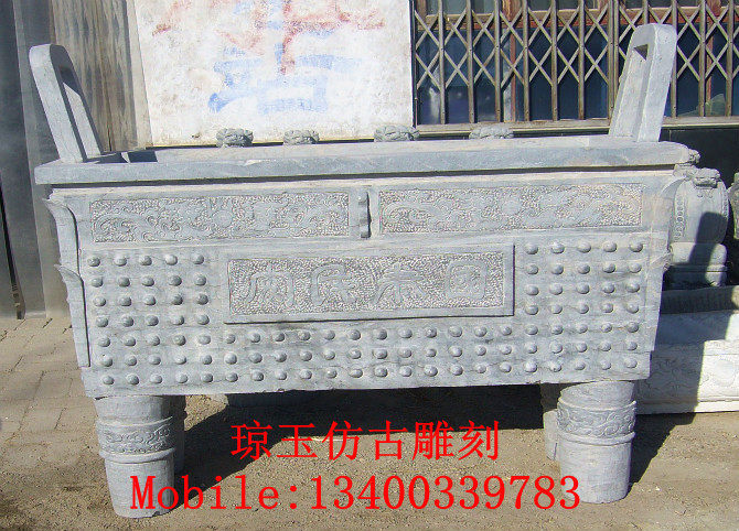 Green stone sculpted incense stove stone carved stone incense stove retro incense stove fragrant stove stone tripod 002