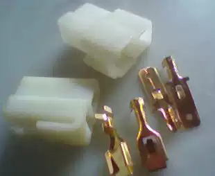 6 3 connectors Automotive connectors 2-hole terminal blocks Plug-in spring with terminal 2P Automotive connectors