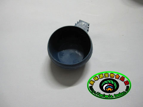 Large plastic bird food bowl bird water bowl bird bowl parrot thrush pearl munia mynah magpie peony