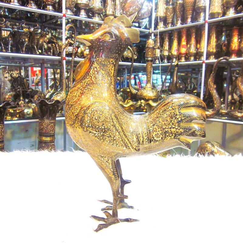 Pakistani Handicrafts Pakistani Bronzeware Bronze Carving Zodiac Chicken Auspicious Golden Rooster Factory Direct Sales BT189