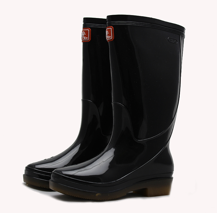 Twin star female high tube boots acid - resistant rubber boots thickening bullish sole rain shoes working water shoes