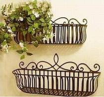 Deficit in the Eurostyle Iron Art Flower Shelf Hanging Basket Garden Style Flower Basket Wall-mounted Shelf Special Price