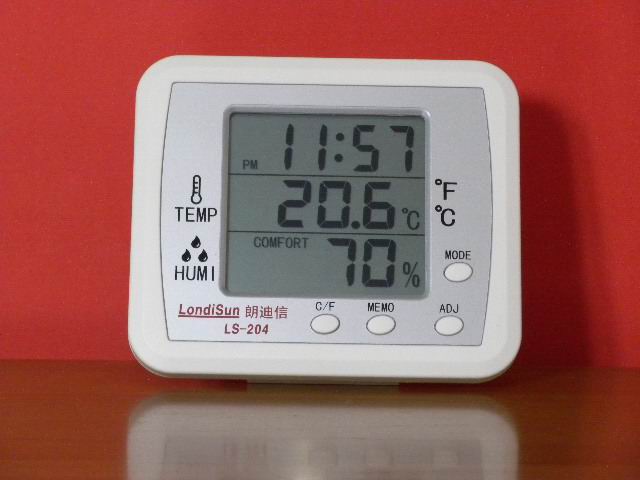 (Landy letter) Langdy letter LS-204 electronic temperature and humidity meter hygrometer with alarm thermometer