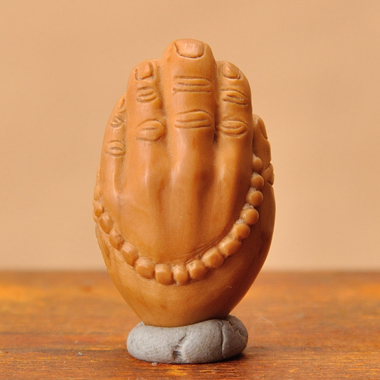 Olive nuclear Buddha's hand single seed monocytoffia No side bent on hand engraving mobile phone hanging on the Buddha's olive core 