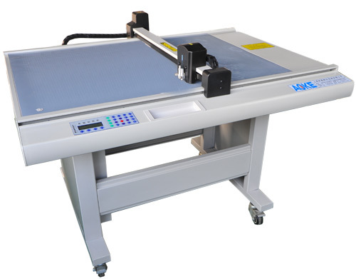 Aoke Xinao DE1209 clothing pattern cutting machine PVC car decal paper pattern tag cutting machine
