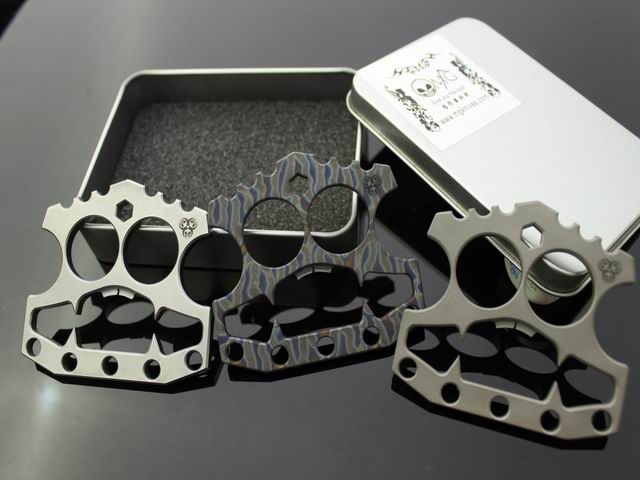 (Xiaozhi Outdoor) Hong Kong MG Cute Skull Bottle Opener