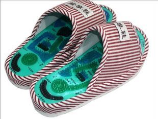 Foot God Tai Chi acupoint massage shoes Health shoes for men and women filial piety health gift for parents