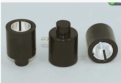 Rubber wood pipe cap such as WE310A EF9 807