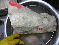 No. 6859 jade raw material bare stone natural raw stone Qinghai material Kunlun Yushan Yushu stock white jade 9 84 kg