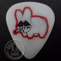 Official authorization ◆ Dunlop Dunlop Kozik commemorative pick black eyebrow rabbit 0 6 0 73 1 0