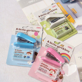 Deli 0352 stapler cute cartoon animal mini stapler set with free staples