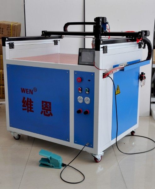 Automatic glue spraying machine glue machine dispensing machine glue coating machine assembly line glue spraying machine can be customized according to demand