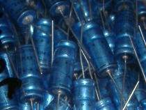 Jieyang International fever capacitor Philips(031) 680UF10V axial fever capacitor