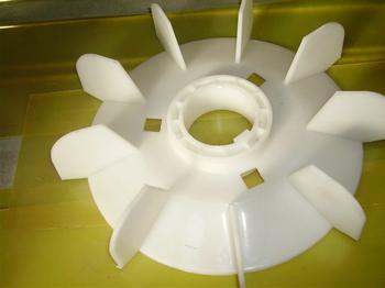 Y132-4 6 8 Inner diameter 35mm Motor plastic blade Outer diameter 220mmY series blade diameter