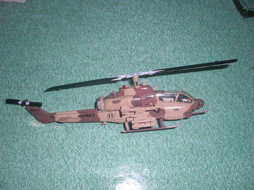 Full alloy 1:72 Helicopter Cobra Beauty Marine Cobra Snake Armed Helicopter
