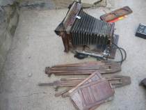 Early rare wooden stent old camera intact photographic building cultural history display photo paper 1