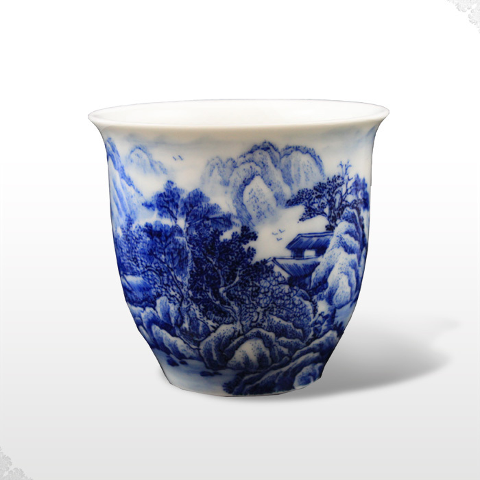 Offered home - cooked hand blue and white porcelain in jingdezhen porcelain tea set pressure hand cup bowl cups handless small glass by hand