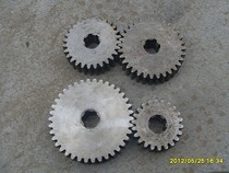 Y3150 Shanghai hobbing machine spindle variable speed gear (inner hole is a splined) special price