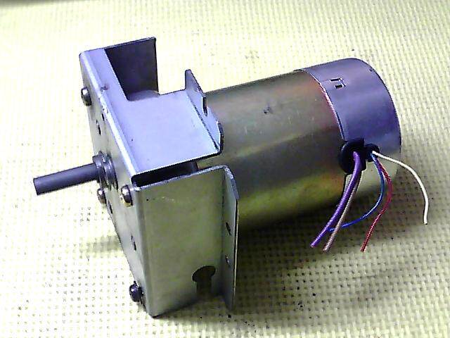 Imported Japan MATSUSHITA DC deceleration motor MCG-26H13 DC18V 180 rpm