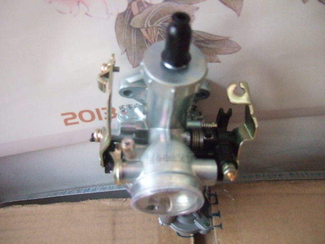 Zongshen Tricycle Accessories Pz30 Carburetor with Accelerated Pump]