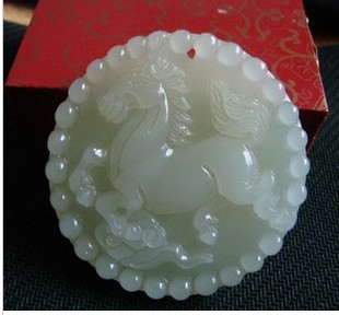 Natural Afghanistan Baiyu A cargo flying horse set to a successful pendant for a direct sale of a male and female manufacturer