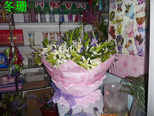 江阴溧阳新密香水百合花束金坛同城鲜花速递朋友同事领导长辈礼物