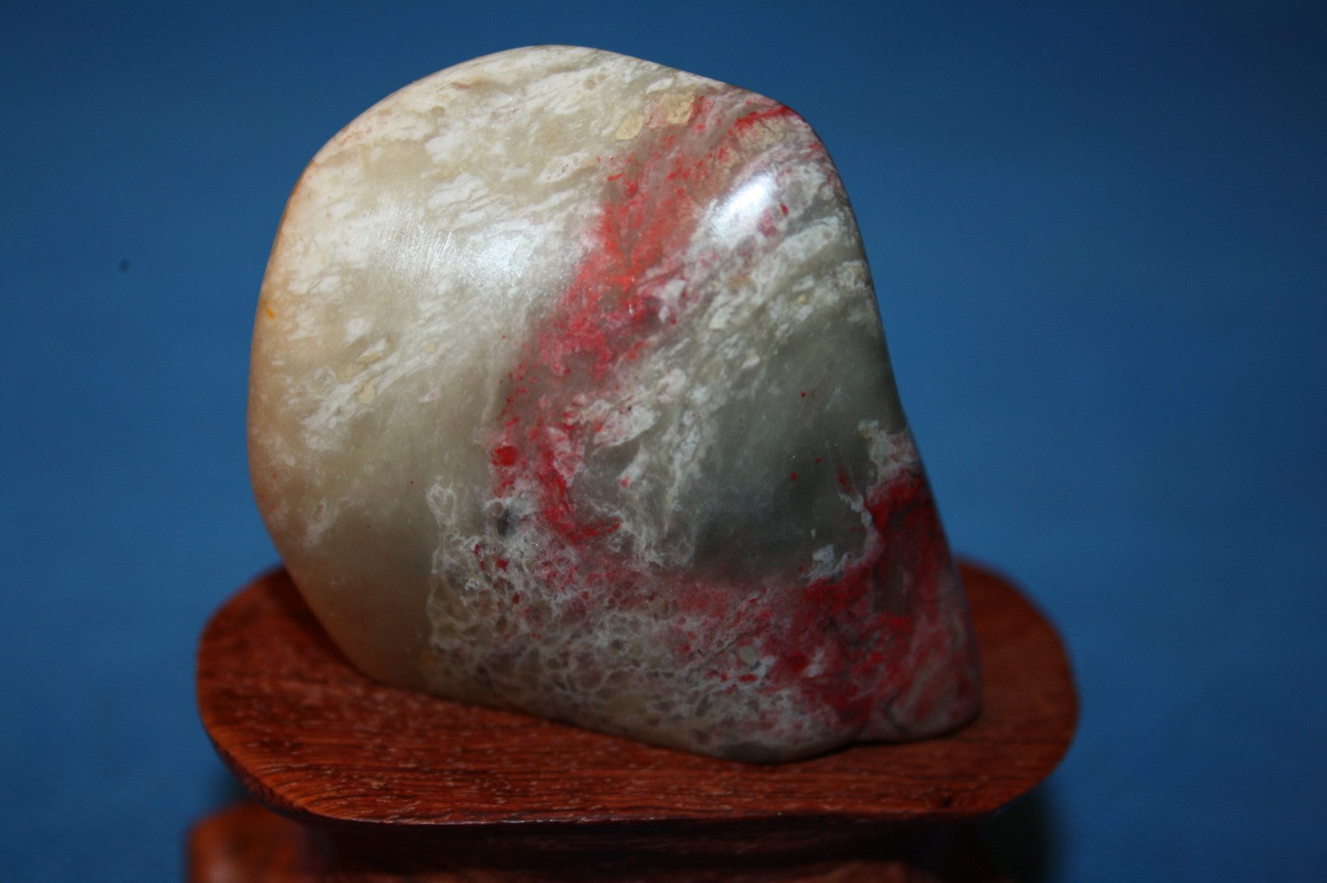(National Stone Queen) old natural Changhua chicken blood stone seal material natural chicken blood stone play handle