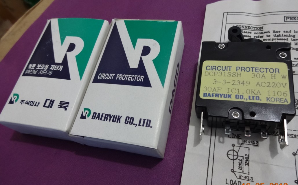South Korean single-linked air switch 30A 220V