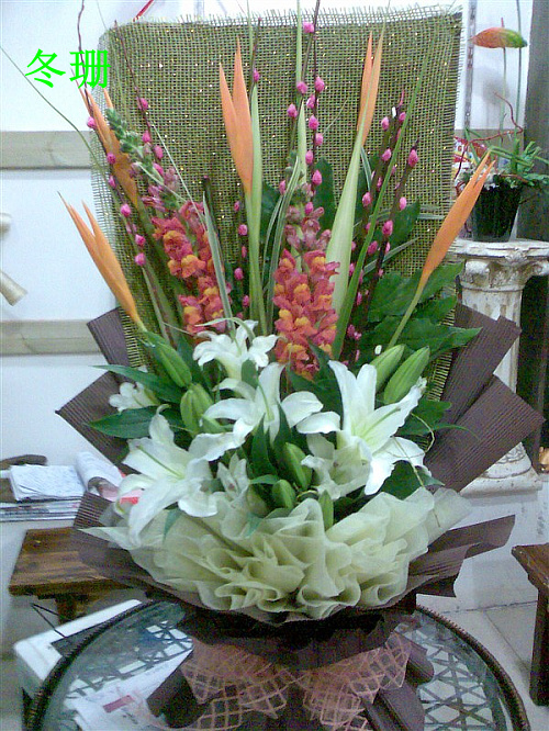 南京扬中石狮香水百合花束无锡同城鲜花速递朋友同事领导长辈礼物