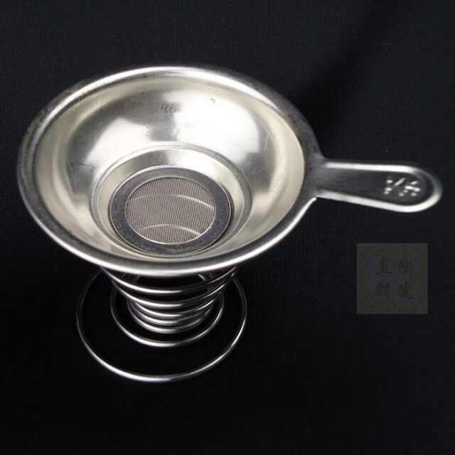 Stainless steel tea leak tea filter net tea leak tea stand Kung Fu tea set ordinary spring seat filter set