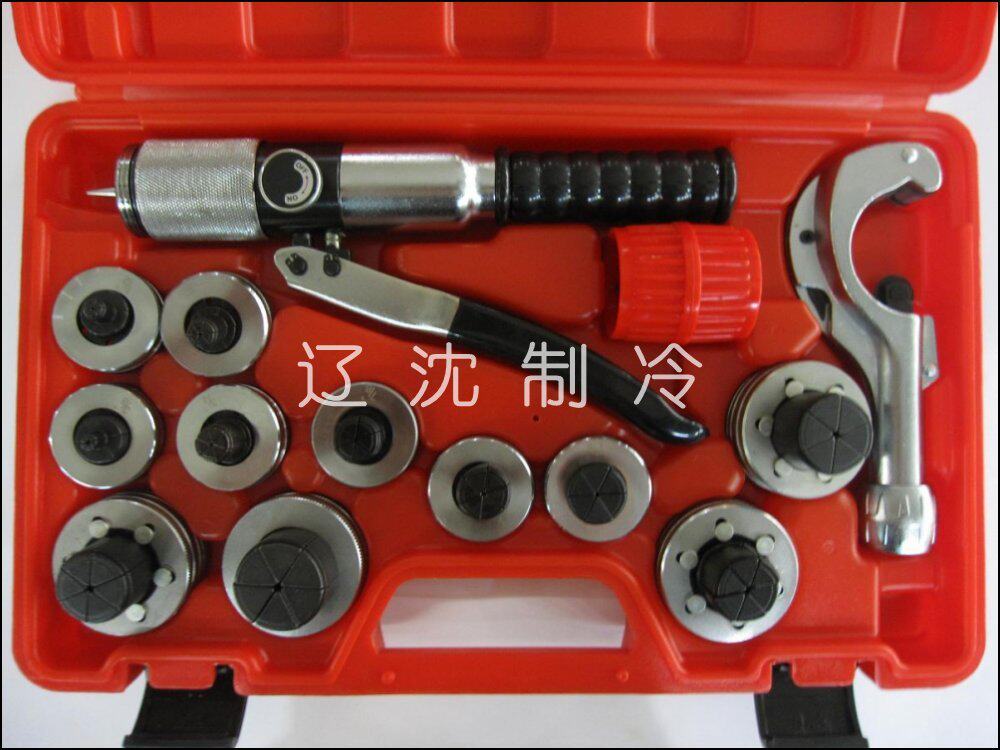 Manual hydraulic flaring up connector CT-300AL 10mm-42mm11 rising head with choice of incidental cutting knife