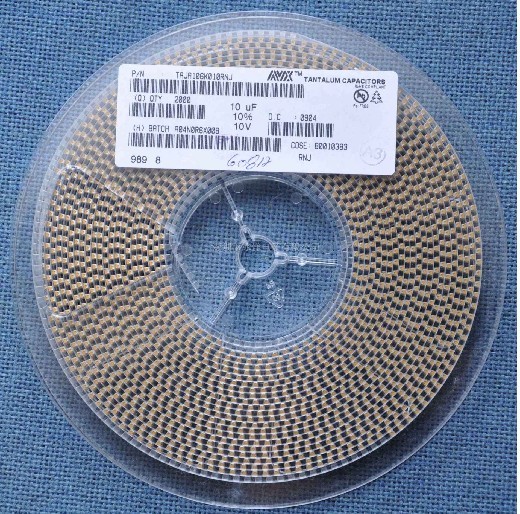 Original AVX SMD tantalum capacitor 1206 3216 Type A type B 16V 10V 10UF 106 Can be sold