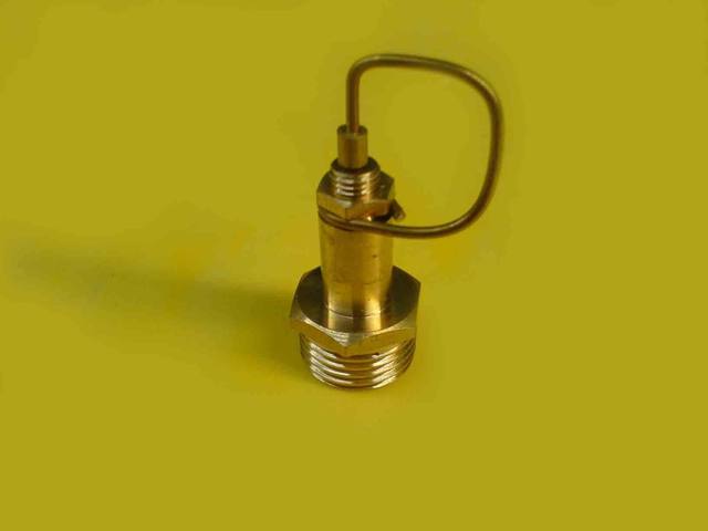Quantong copper wire mist nozzle-4 ຈຸດກະທູ້ພາຍນອກ (ຫົວສີດ) 1/2 'ຫົວສີດພາຍນອກ ຈັດສົ່ງຟຣີສໍາລັບຄໍາສັ່ງຫຼາຍກວ່າ 38