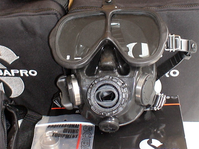 Play in Full Face of the Full Face Mask