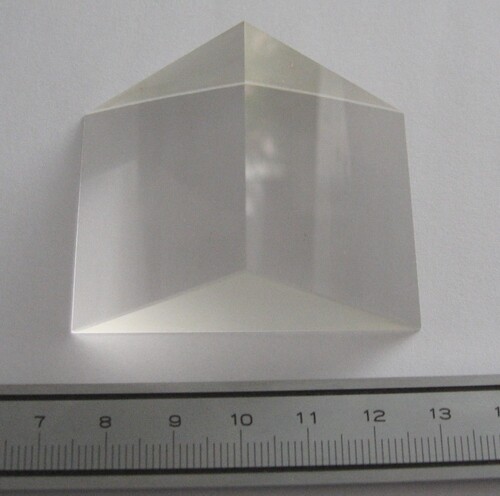 30 ° right angle prism dimensions: 10 * 40mm 