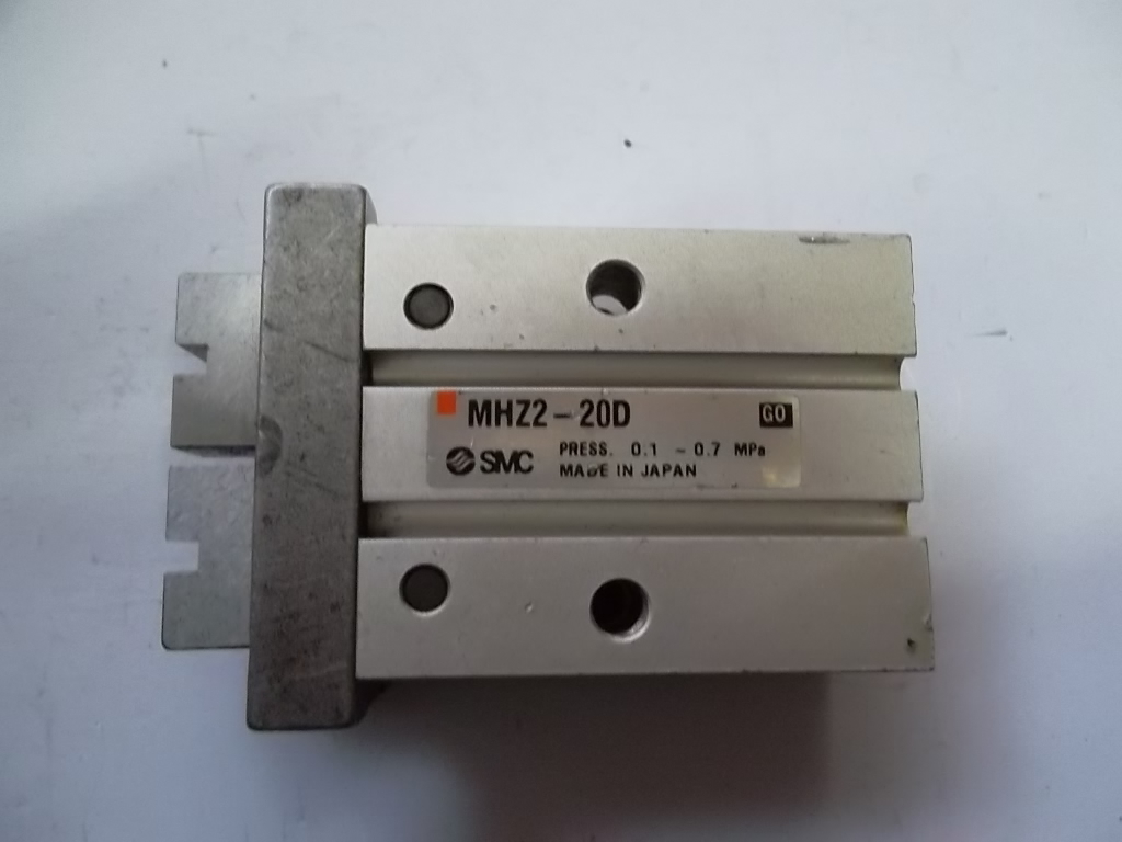 SMC pneumatic finger MHZ2-20D