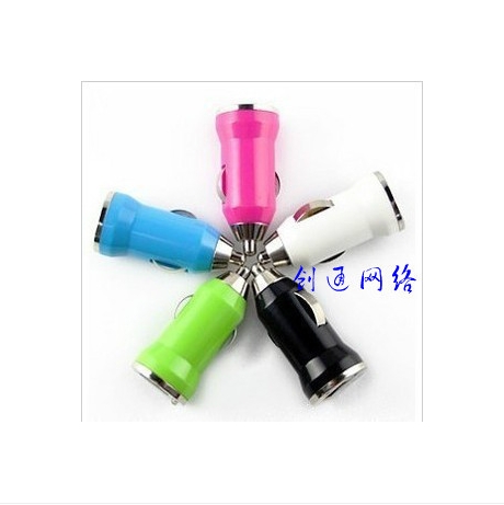 Samsung HTC Apple's smart phone daughter Warhead Universal USB On-board Charging Head Car Cigarette Lighter