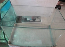 The fish tank has arc edges and no plastic foreskin. All glass fish tank 31CM long