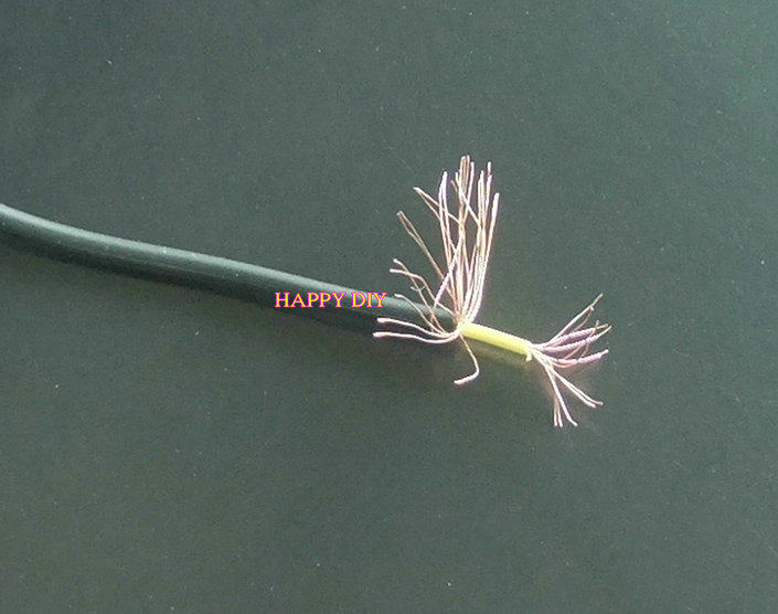 Common single core shielding line signal line outer diameter about 2 3MM multi-strand copper wire (black)