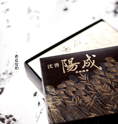 Mew Mew incense Osaka Yuyu Hall, Yang Yang Yang is a rich clarity of luxury ingredients * grade scent