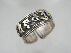 Tang Secret Dharma instrument Shingon Dharma Instrument Buddhist jewelry Xitan Sanskrit Ring Sanskrit Day Nyorai Ring Sterling silver